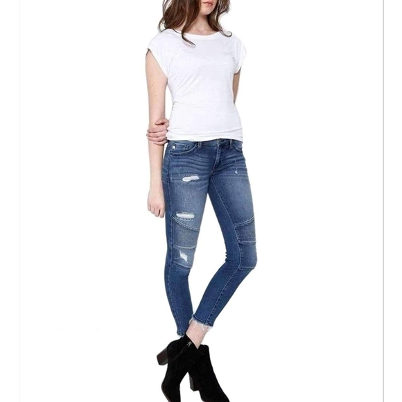 Kancan Distressed‎ Skinny Jeans Size 5/26 - Picture 2 of 7